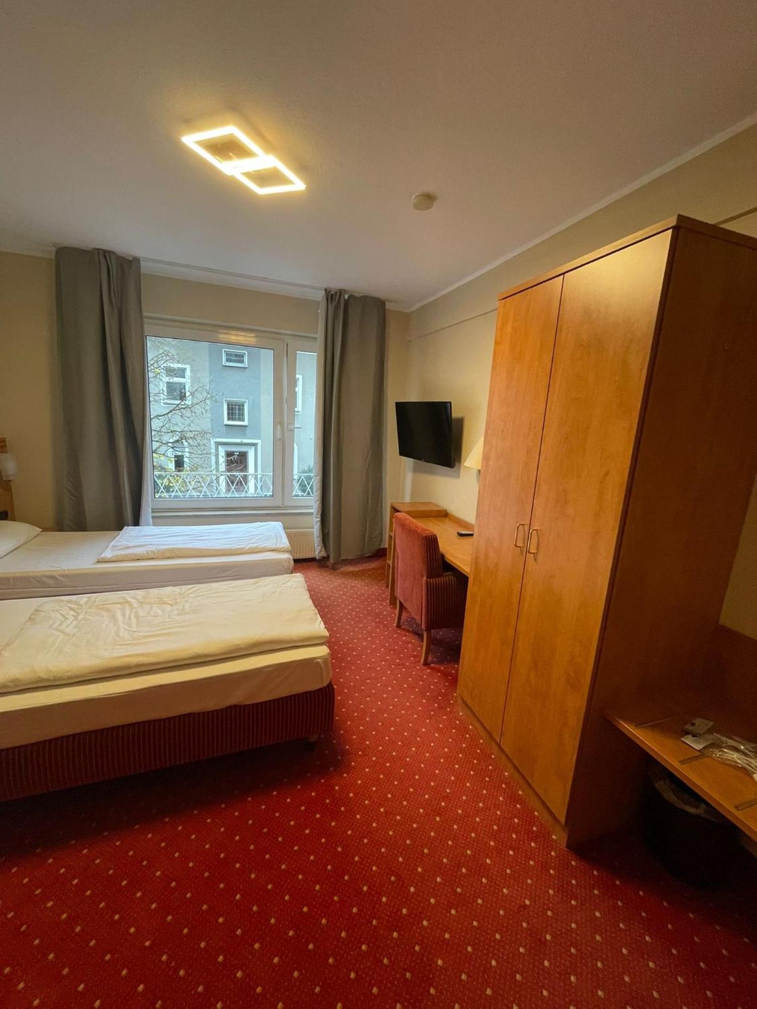 Sun Hotel Essen Ngoại thất bức ảnh